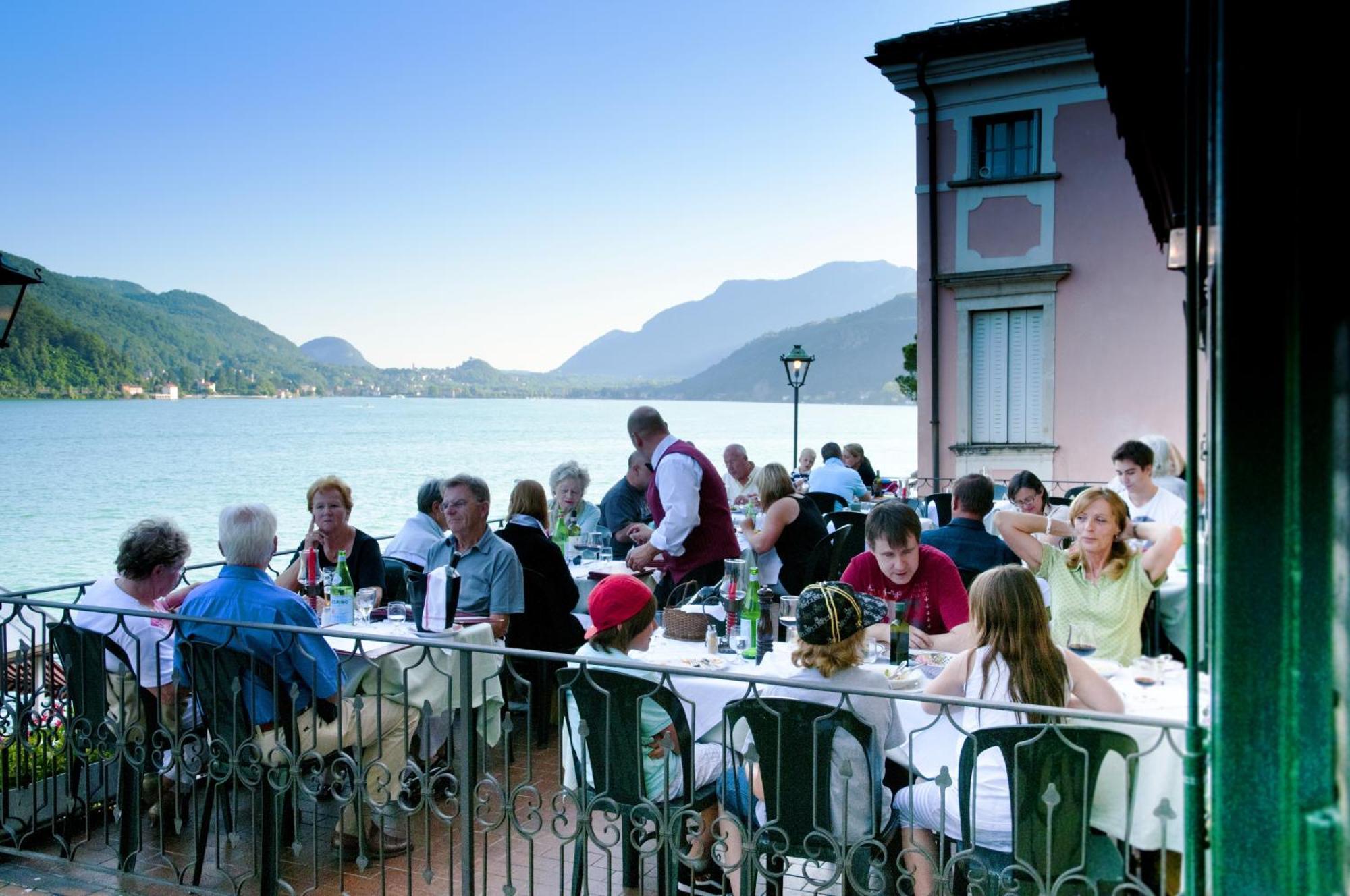 Albergo Ristorante Della Posta Morcote Exterior photo