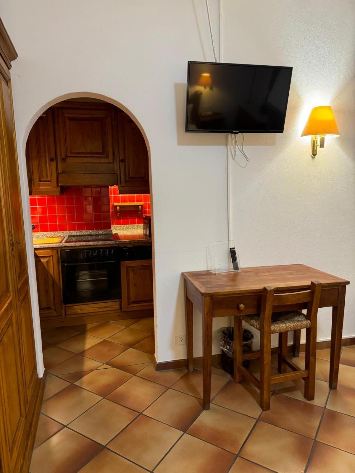 Albergo Ristorante Della Posta Morcote Exterior photo