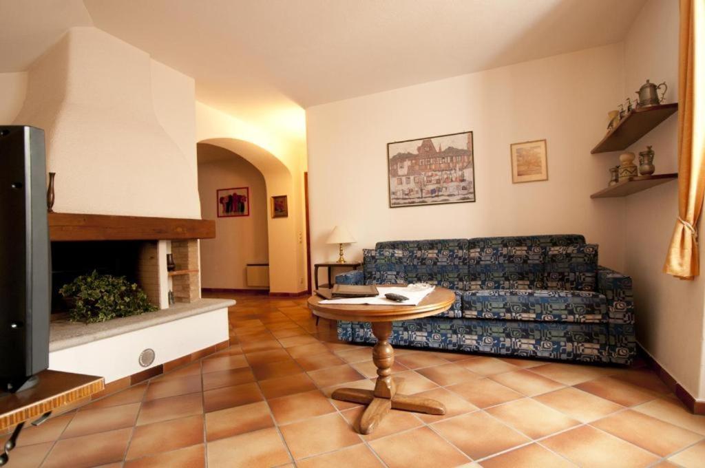 Albergo Ristorante Della Posta Morcote Exterior photo